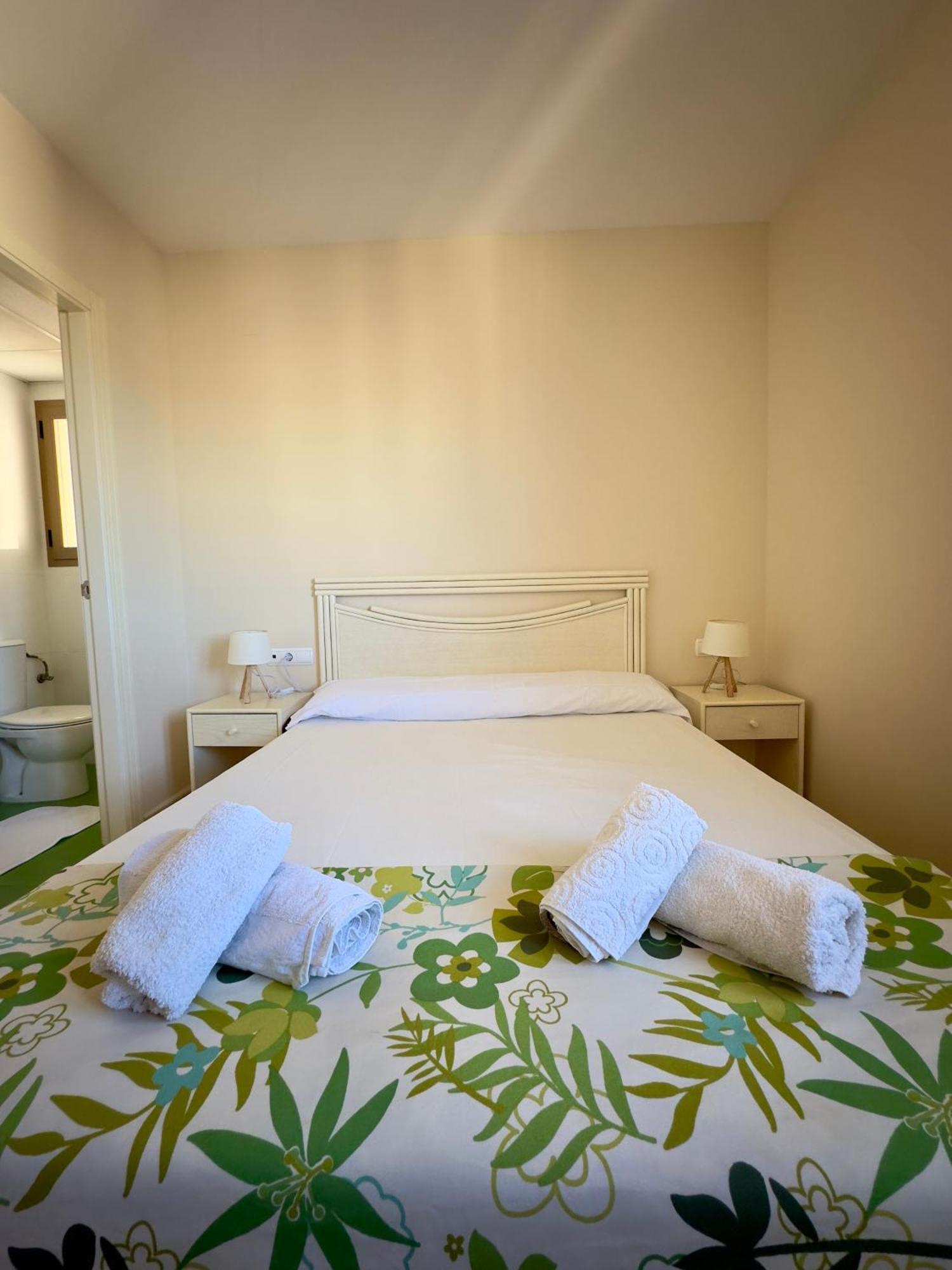 Esmeralda Suites Calpe Bagian luar foto